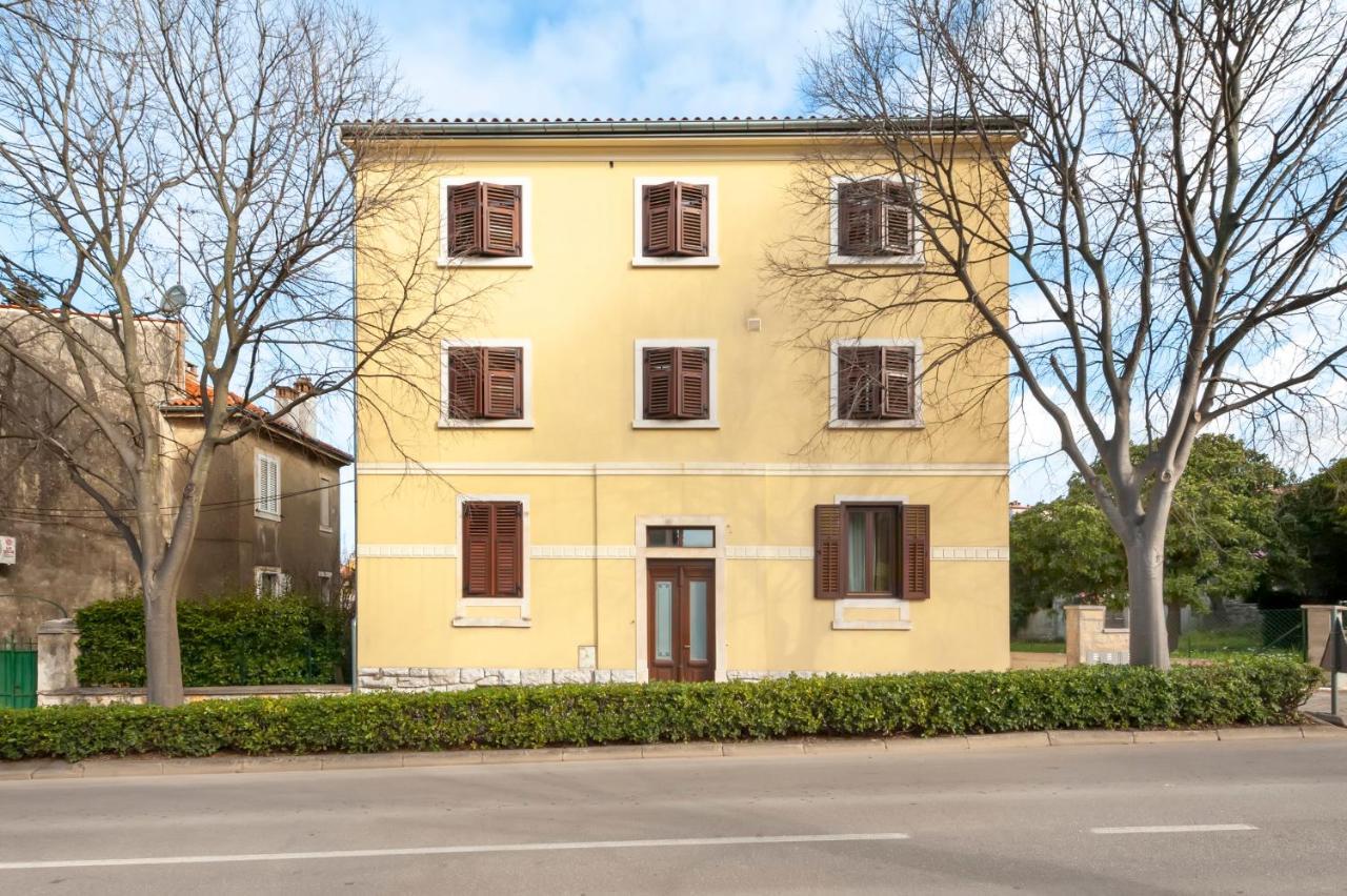 Apartment Roze Ровинь Экстерьер фото